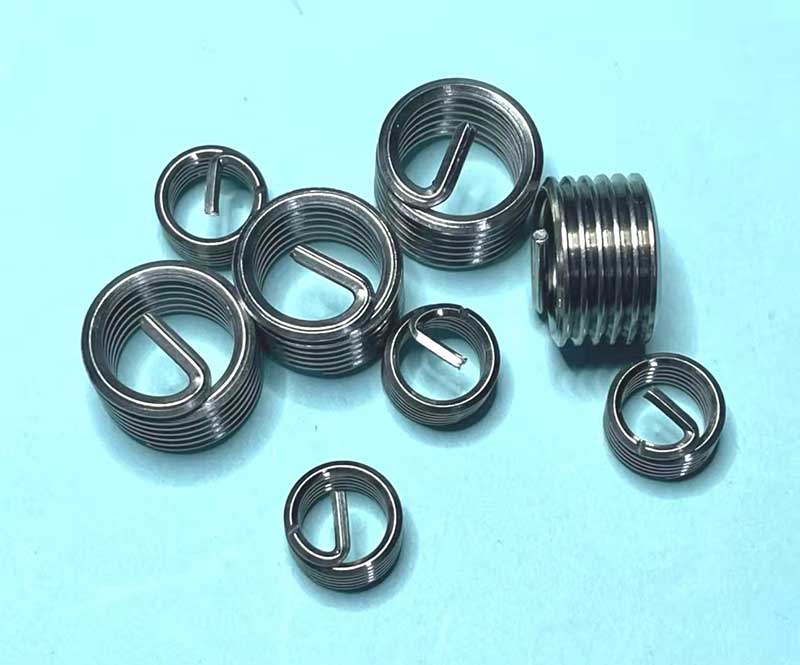 Wire threaded inserts